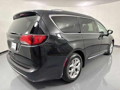 2019 Chrysler Pacifica Touring L Plus