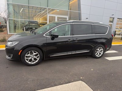 2019 Chrysler Pacifica Touring L Plus