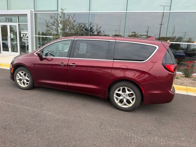 2018 Chrysler Pacifica Touring Plus