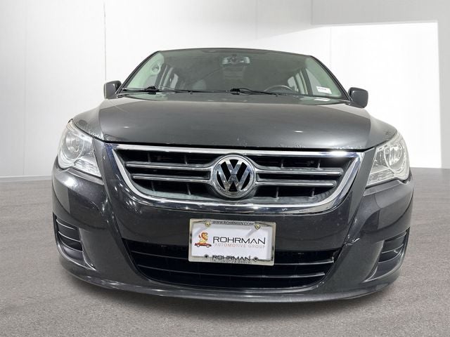 2012 Volkswagen Routan SE