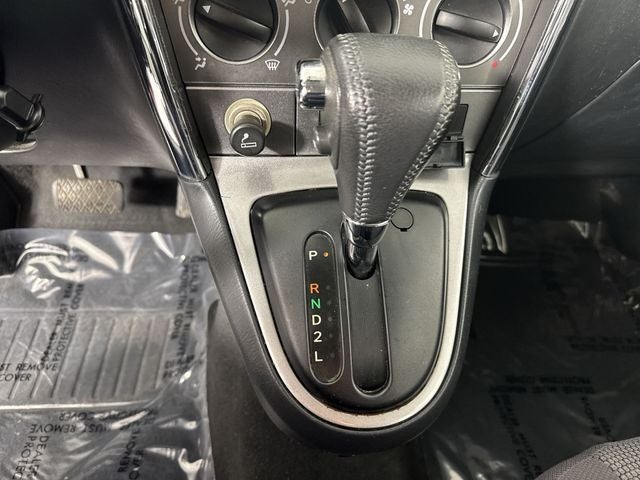 2005 Toyota Matrix Base