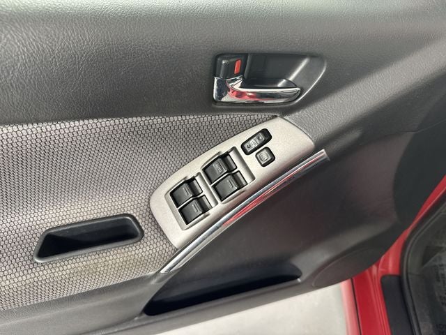 2005 Toyota Matrix Base