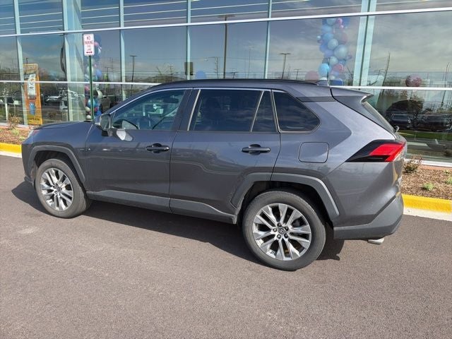 2022 Toyota RAV4 XLE Premium