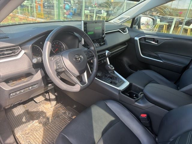 2022 Toyota RAV4 XLE Premium