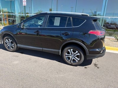 2017 Toyota RAV4 LE