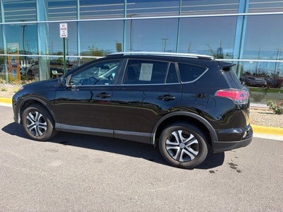 2017 Toyota RAV4 LE