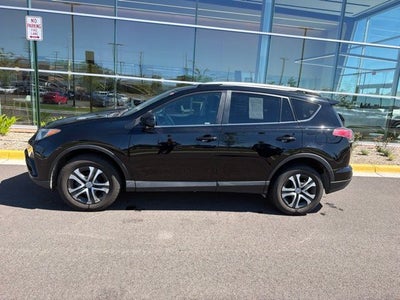 2017 Toyota RAV4 LE