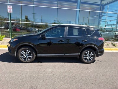2017 Toyota RAV4 LE