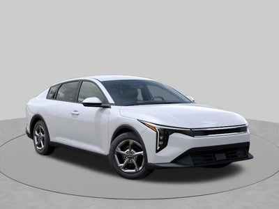 2026 Kia K4 LX