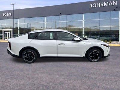 2026 Kia K4 EX