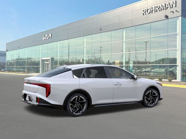 2025 Kia K4 GT-Line