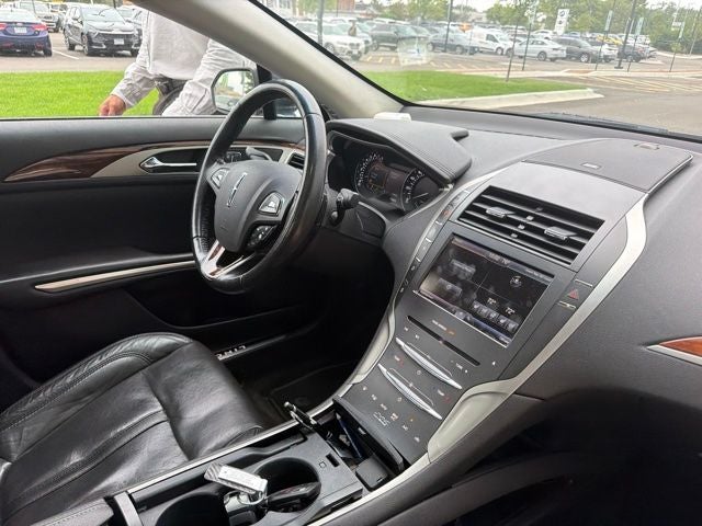 2013 Lincoln MKZ Base