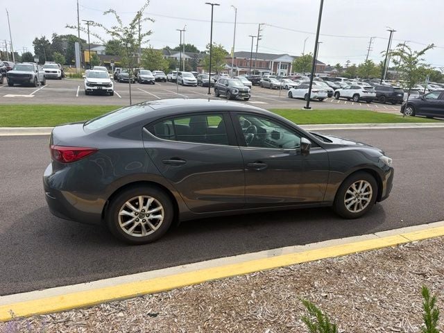 2016 Mazda Mazda3 i Sport