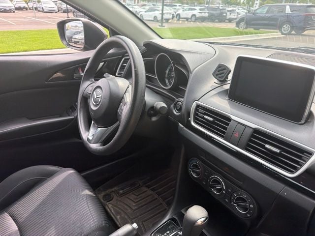 2016 Mazda Mazda3 i Sport