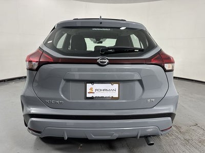 2023 Nissan Kicks SR