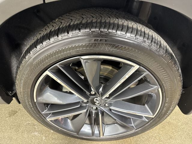 2025 INFINITI QX55 LUXE