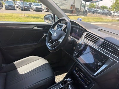 2023 Volkswagen Tiguan 2.0T SE