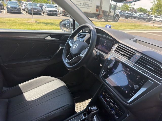 2023 Volkswagen Tiguan 2.0T SE