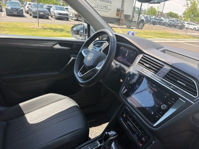 2023 Volkswagen Tiguan 2.0T SE