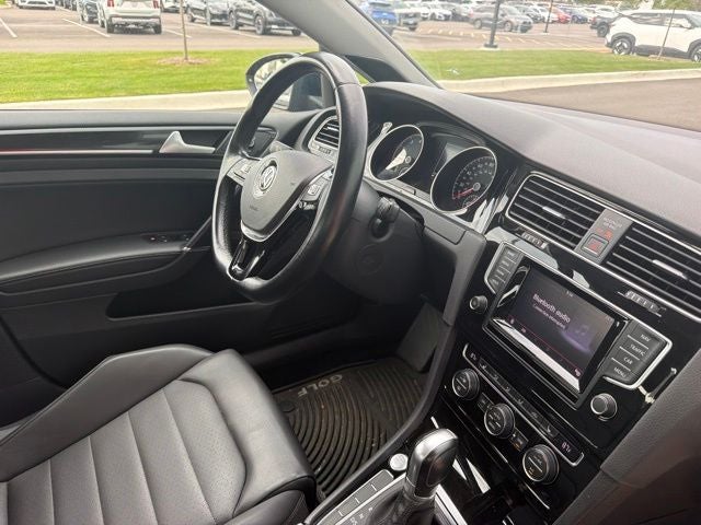 2015 Volkswagen Golf TSI SE 4-Door