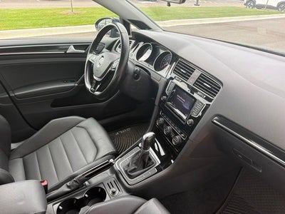 2015 Volkswagen Golf TSI SE 4-Door