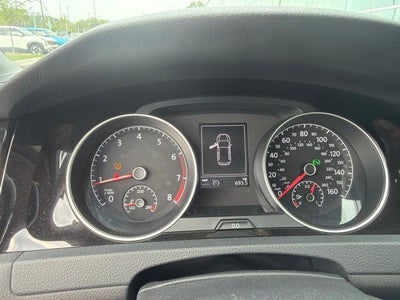 2015 Volkswagen Golf TSI SE 4-Door