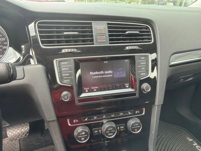 2015 Volkswagen Golf TSI SE 4-Door