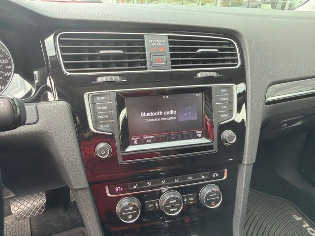 2015 Volkswagen Golf TSI SE 4-Door
