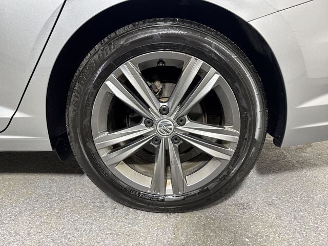 2020 Volkswagen Jetta R-Line