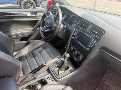 2015 Volkswagen Golf GTI 2.0T SE