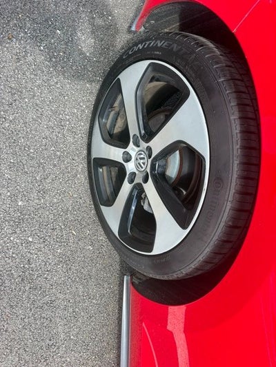2015 Volkswagen Golf GTI 2.0T SE