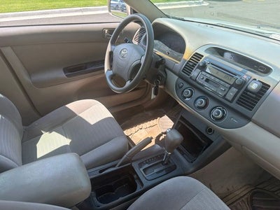 2005 Toyota Camry LE