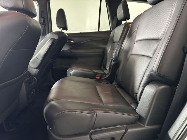 2021 Honda Pilot Black Edition