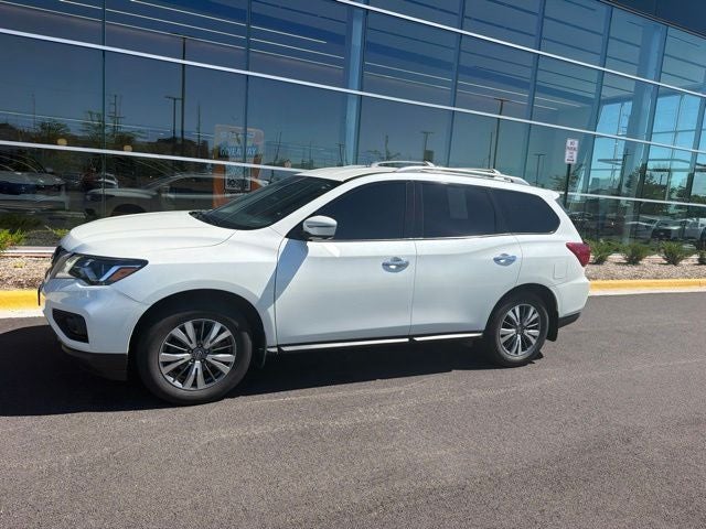 2020 Nissan Pathfinder SL