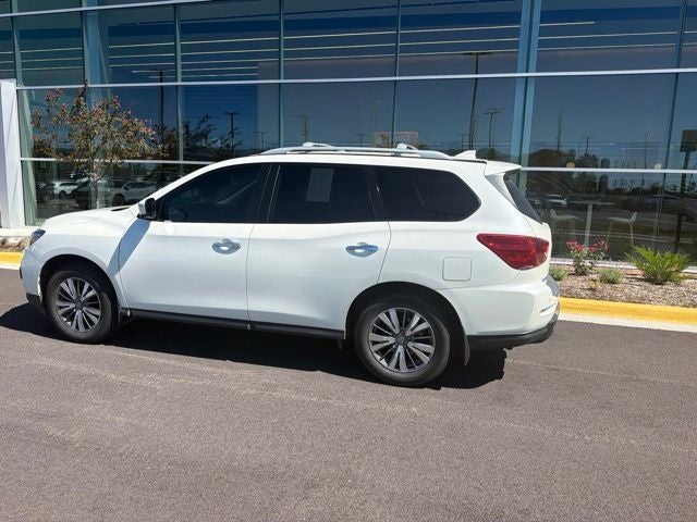 2020 Nissan Pathfinder SL