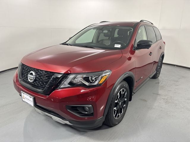 2019 Nissan Pathfinder SL