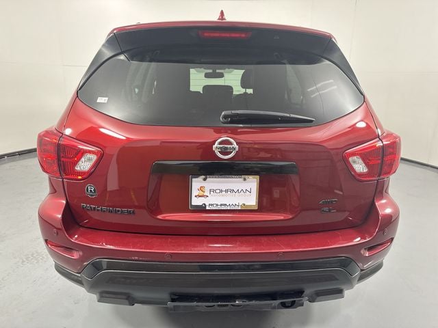 2019 Nissan Pathfinder SL