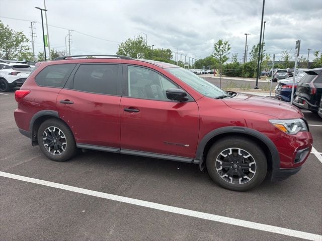 2019 Nissan Pathfinder SL