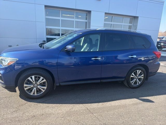 2017 Nissan Pathfinder SL