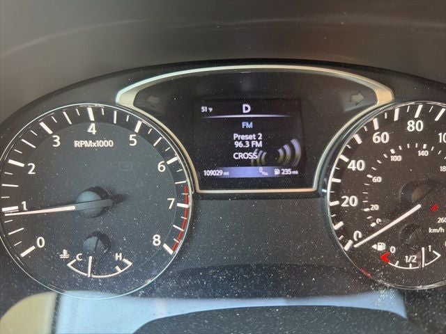 2017 Nissan Pathfinder SL