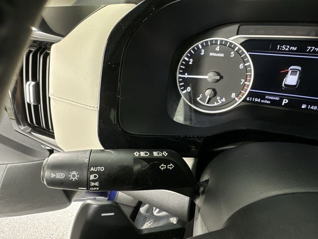 2023 Nissan Pathfinder SV