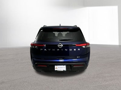 2023 Nissan Pathfinder SV