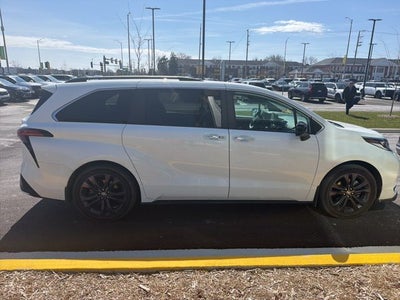 2024 Toyota Sienna XSE 7 Passenger