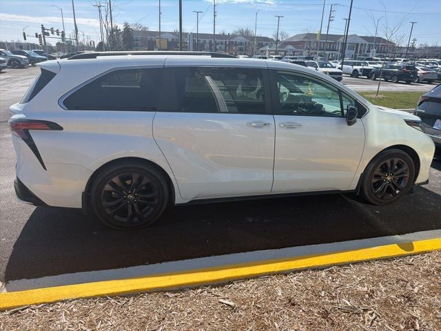 2024 Toyota Sienna XSE 7 Passenger