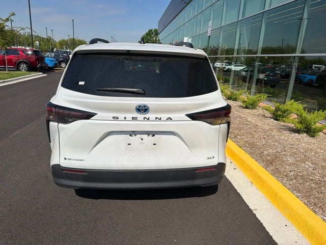 2025 Toyota Sienna XLE 7 Passenger