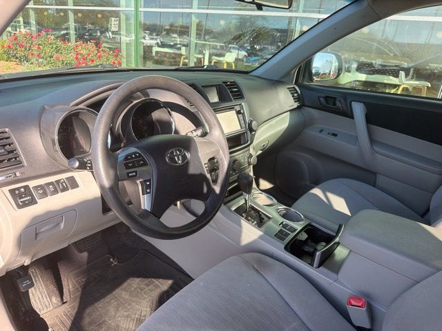 2013 Toyota Highlander Base Plus V6