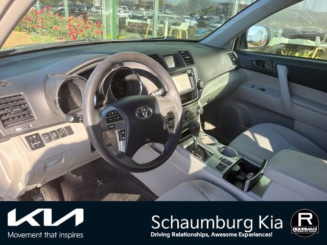 2013 Toyota Highlander Base Plus V6