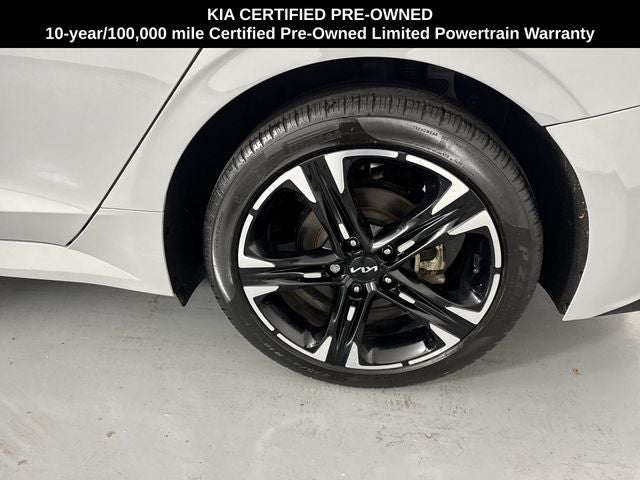 2023 Kia K5 GT-Line