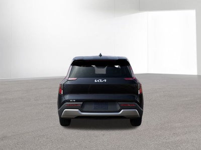 2026 Kia EV9 Light Long Range