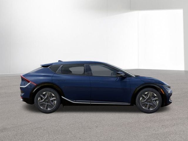 2025 Kia EV6 Light